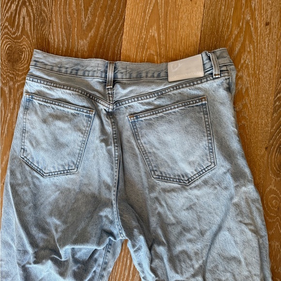 Aritzia Denim Forum The '90s Marlo Hi-Rise Baggy Jean - Picture 11 of 13